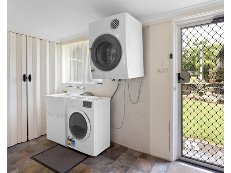 13 Repulse Esplanade, St Helens Beach QLD 4798