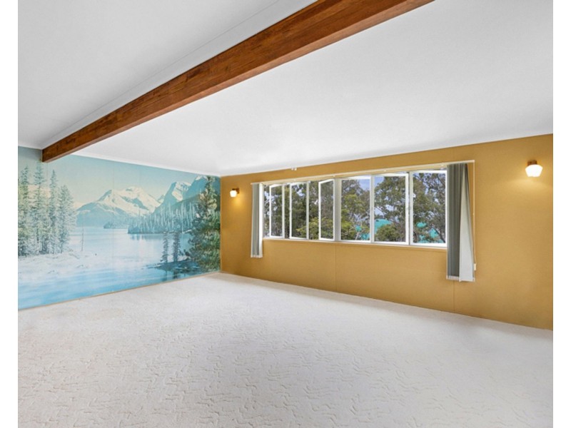 13 Repulse Esplanade, St Helens Beach QLD 4798