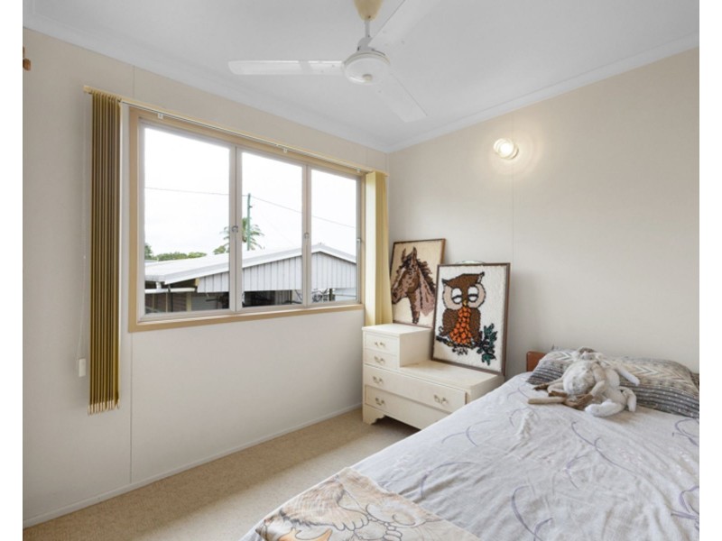 13 Repulse Esplanade, St Helens Beach QLD 4798