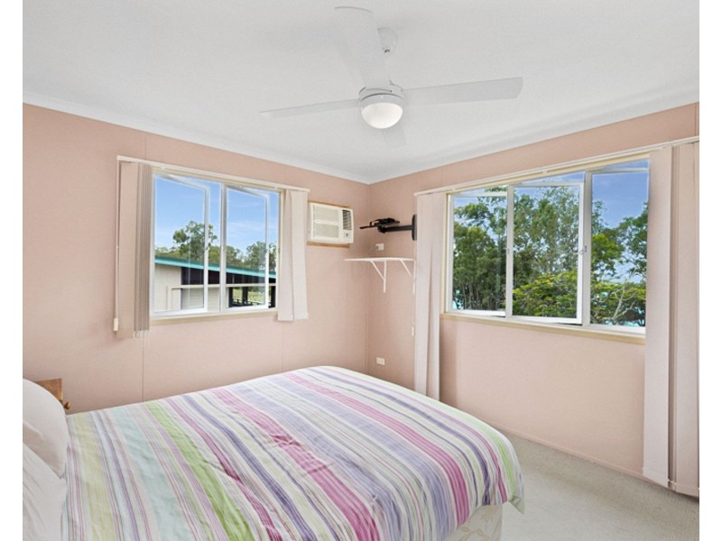 13 Repulse Esplanade, St Helens Beach QLD 4798