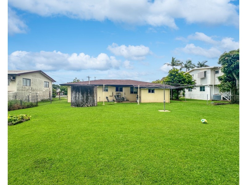 19 Lilliendal Street, Sarina QLD 4737