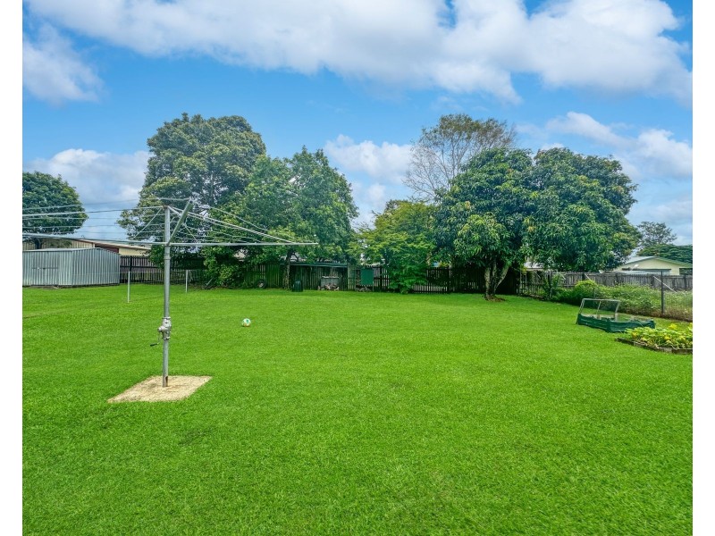 19 Lilliendal Street, Sarina QLD 4737