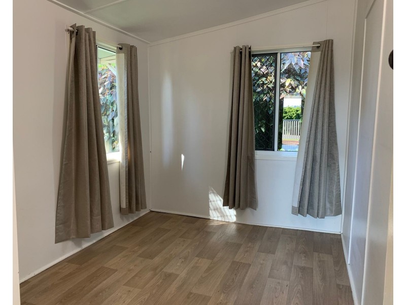 2 Captain Blackwood Drive, Sarina Beach QLD 4737