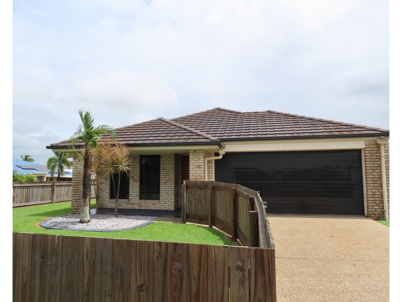 1 Crestview Crescent, Bucasia QLD 4750