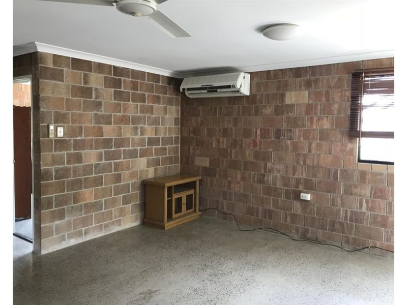 6C Wilkin Street, Nebo QLD 4742