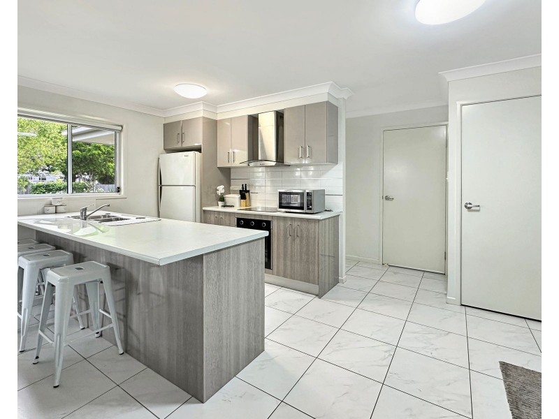 1/33 Ontario Parade, Andergrove QLD 4740