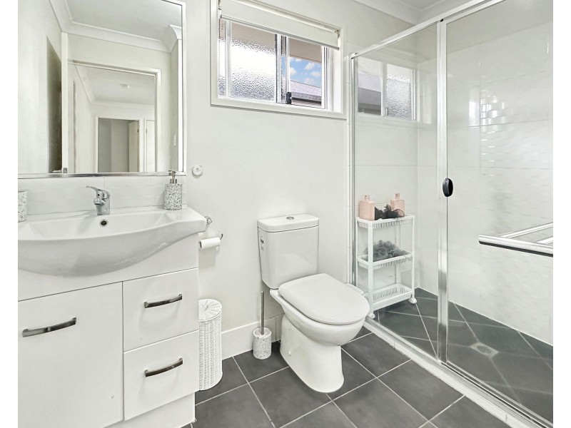 1/33 Ontario Parade, Andergrove QLD 4740