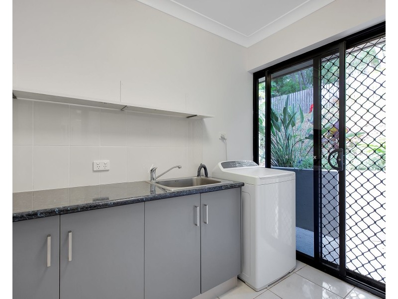 95 West Street, Sarina QLD 4737