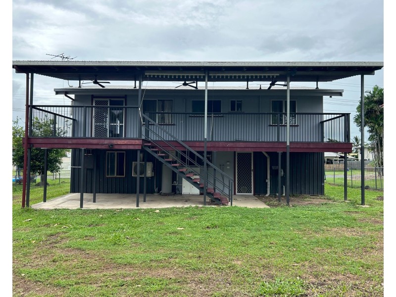 10 Kathleen Street, Sarina QLD 4737