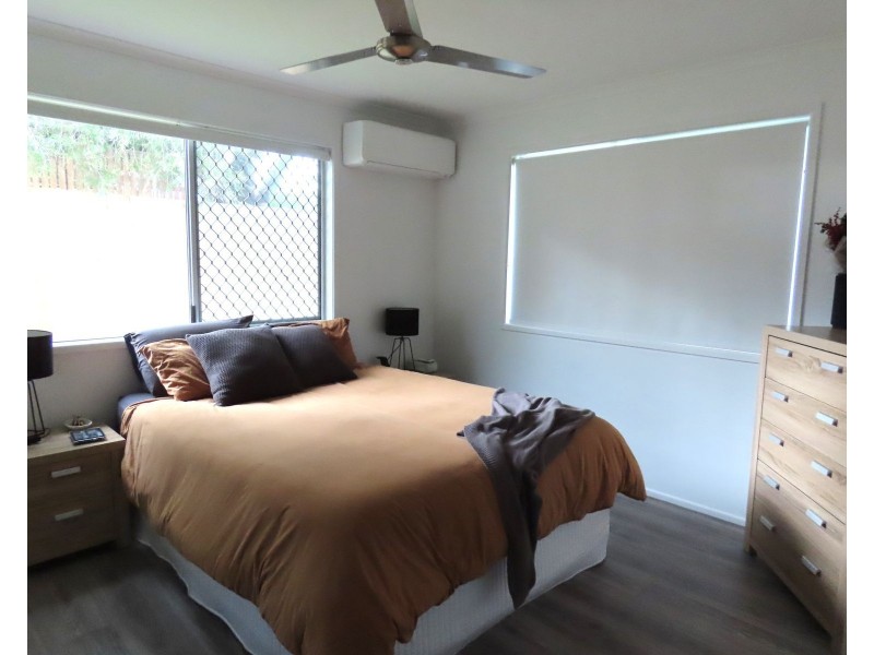 16 Holmes Drive, Beaconsfield QLD 4740