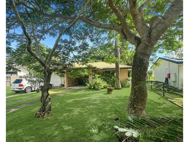 13 Osprey Close, Slade Point QLD 4740