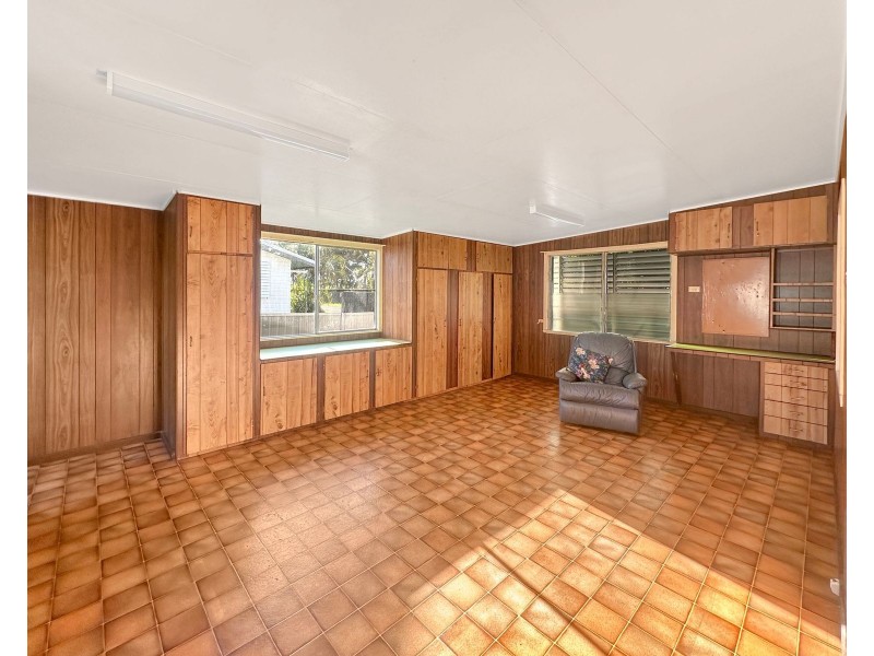 3 Nicholson Street, Sarina QLD 4737