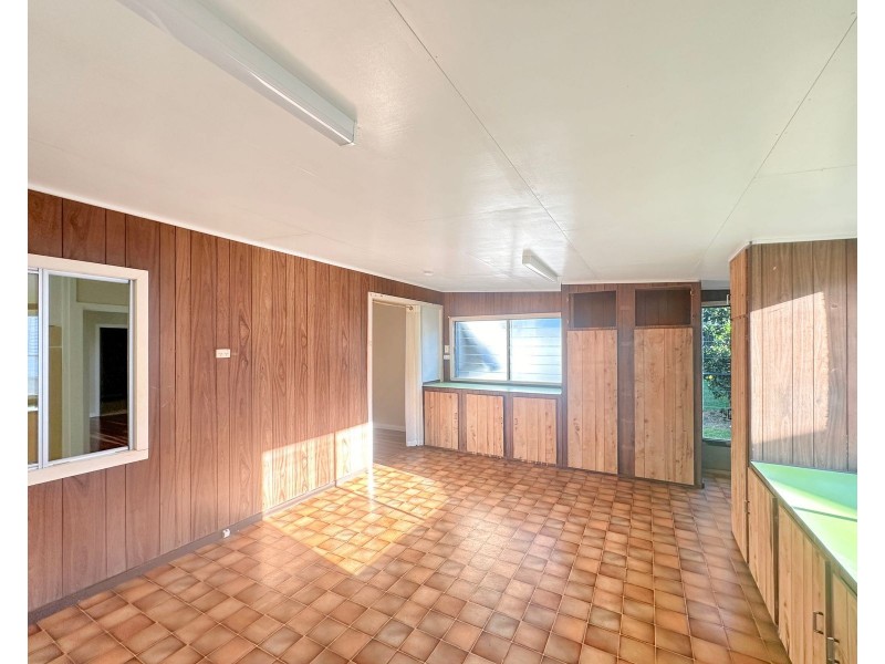 3 Nicholson Street, Sarina QLD 4737