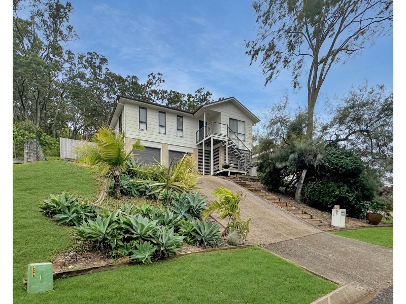 40 Jackson Street, Sarina QLD 4737