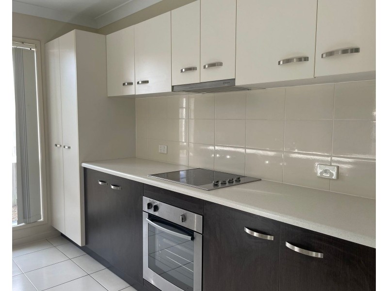 63 Newport Parade, Blacks Beach QLD 4740