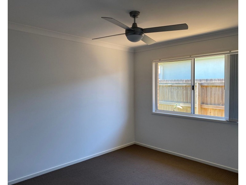 12 Tamron Drive, Mount Pleasant QLD 4740