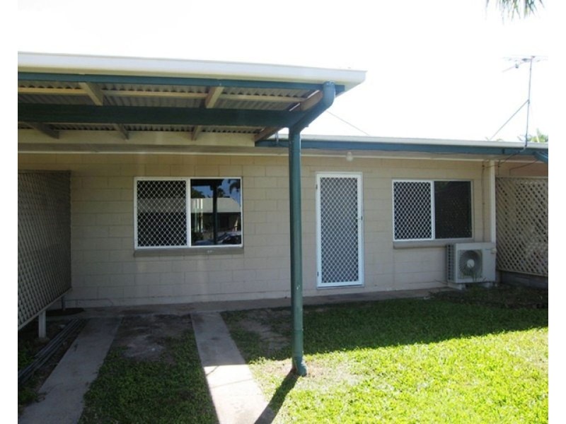 3/2 Piccolo Street, North Mackay QLD 4740