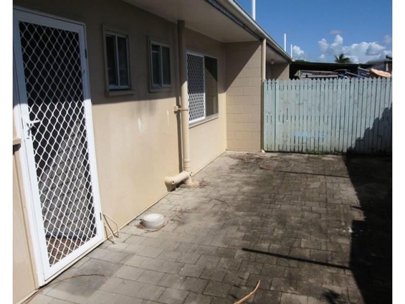 3/2 Piccolo Street, North Mackay QLD 4740