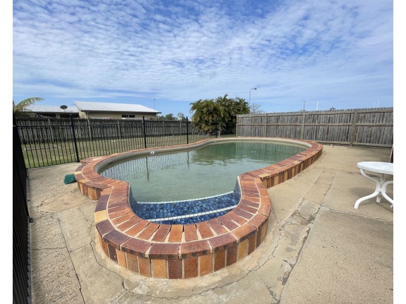 4/1 Cutler Drive, Beaconsfield QLD 4740