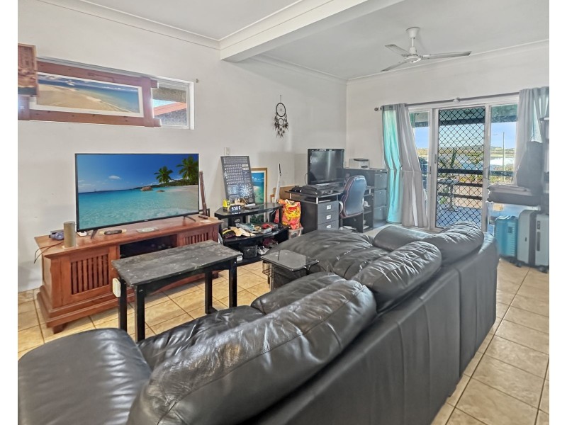 10 Rasmussen Avenue, Hay Point QLD 4740