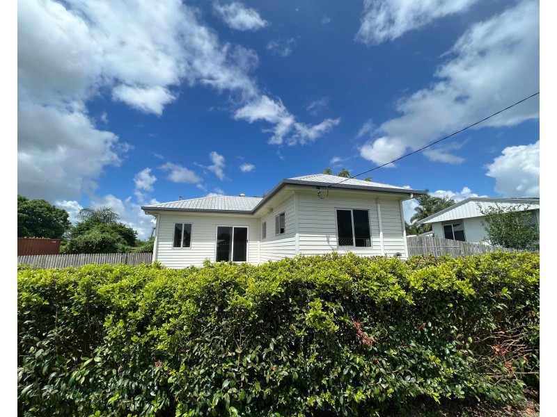 33 high street, North Mackay QLD 4740