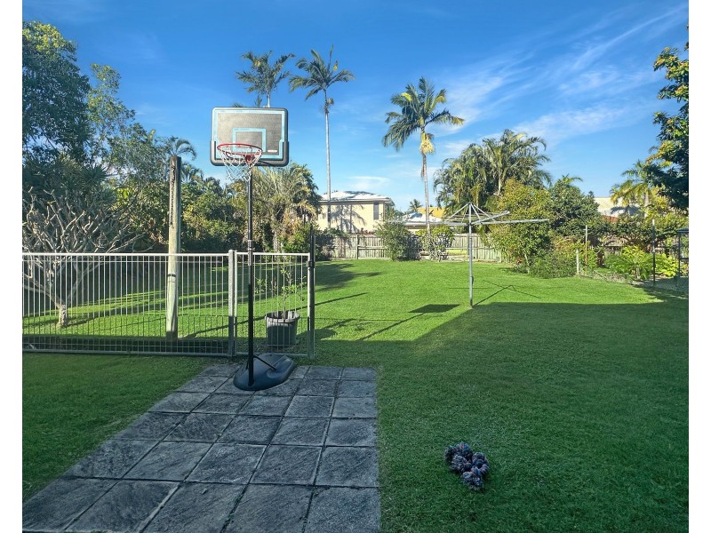 5 Beverley Street, East Mackay QLD 4740