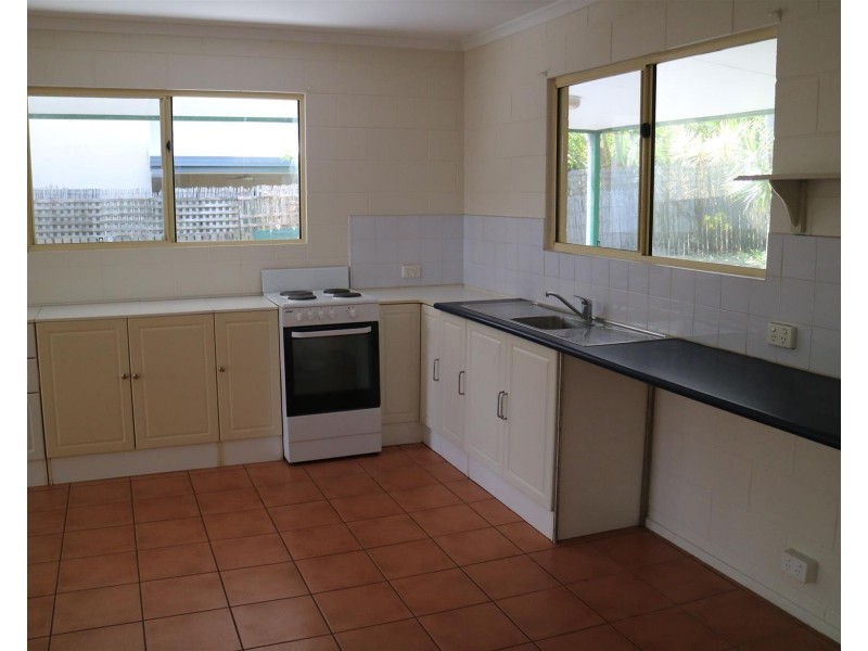21 Gladstone Street, Eimeo QLD 4740