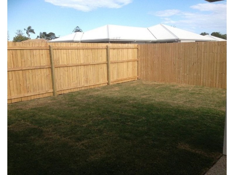 5 Roseville Street, Andergrove QLD 4740