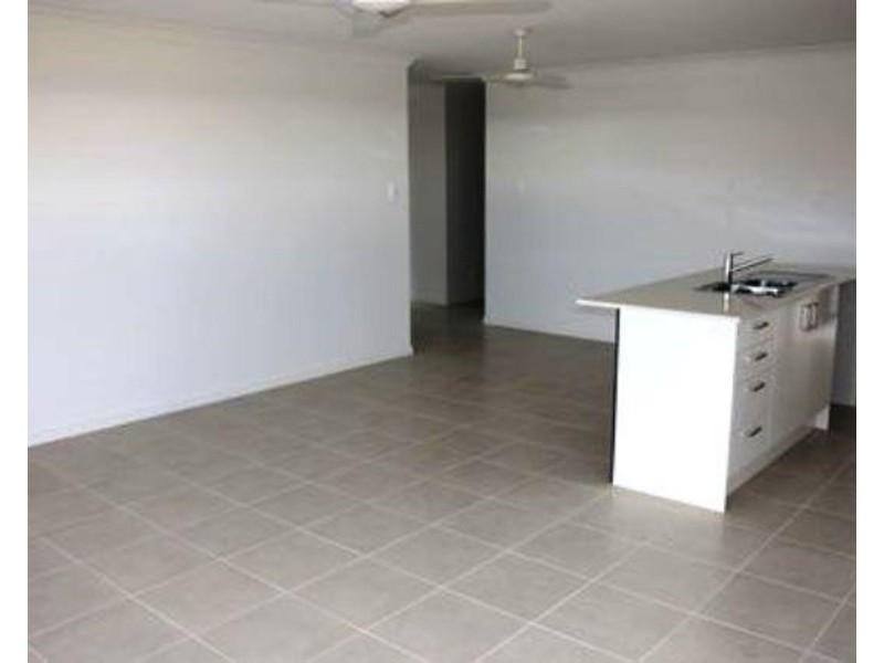 19 Huron Crescent, Andergrove QLD 4740