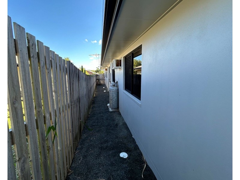 5 Townsend Street, Bucasia QLD 4750