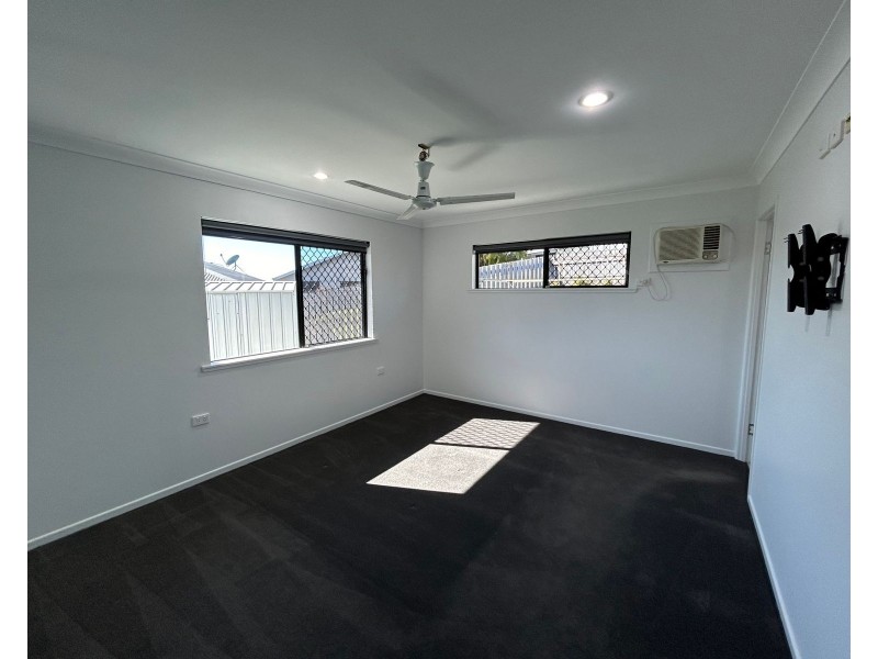 5 Townsend Street, Bucasia QLD 4750