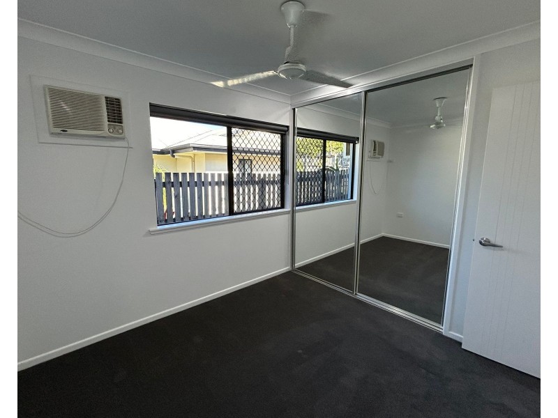 5 Townsend Street, Bucasia QLD 4750