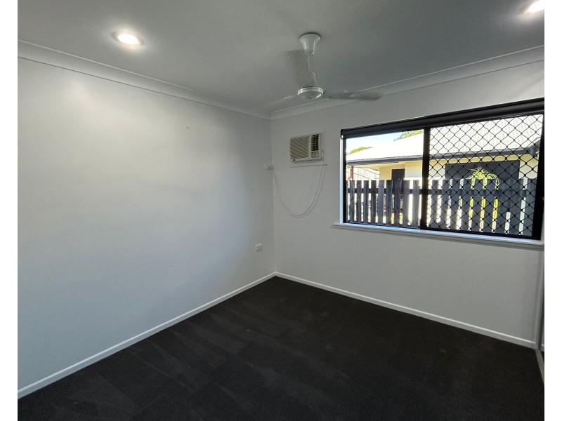 5 Townsend Street, Bucasia QLD 4750