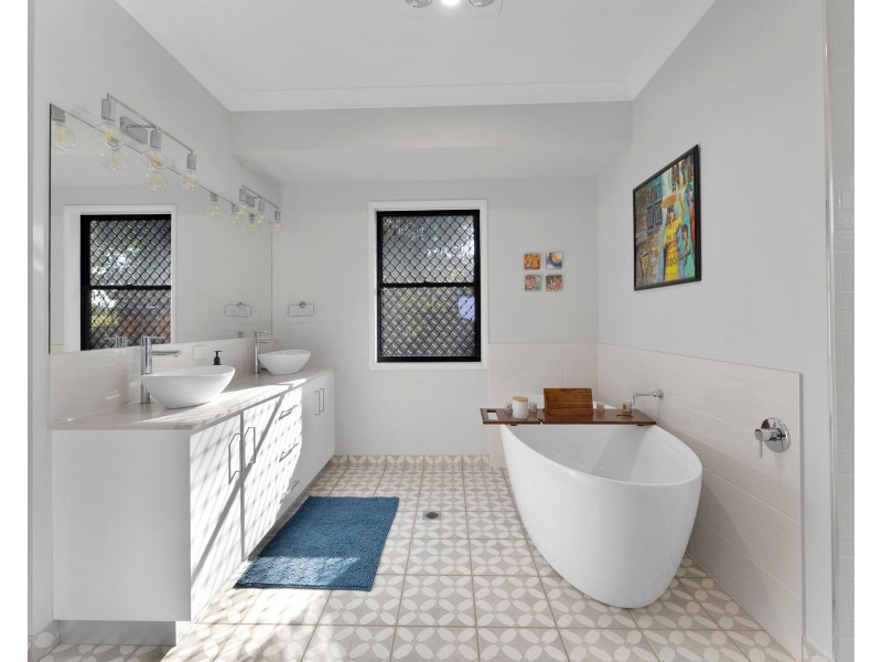 152 Barrow Hill Road, Habana QLD 4740