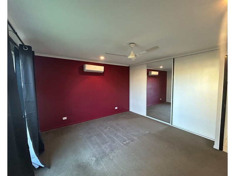 9 Davey Street, Glenella QLD 4740