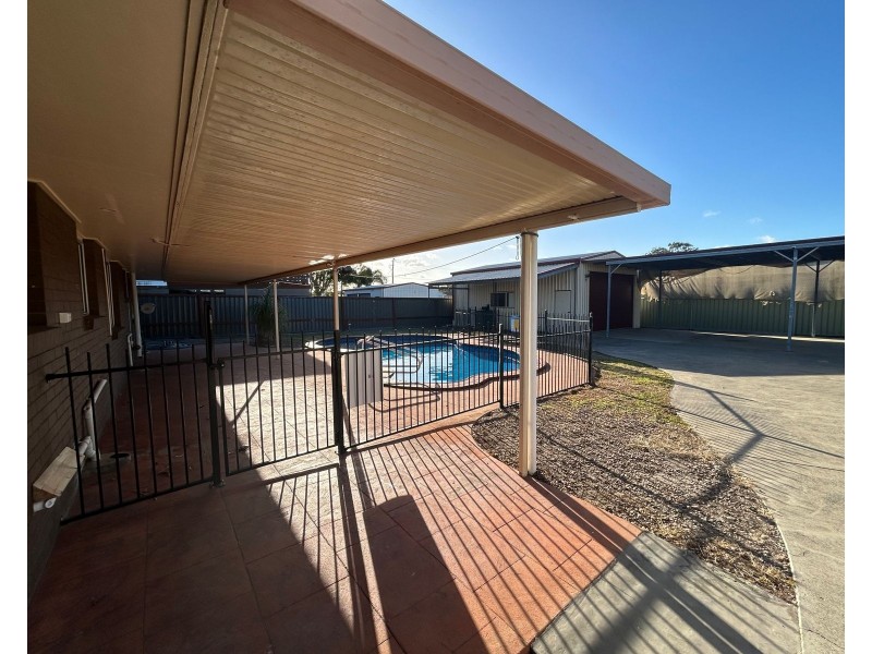 38 Loudon Street, Mount Pleasant QLD 4740