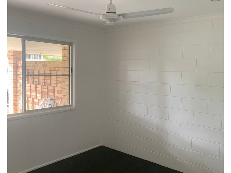 2/13 Osprey Close, Slade Point QLD 4740