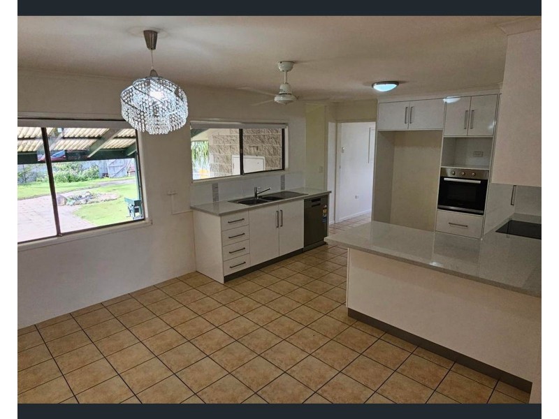 42 Maple Drive, Andergrove QLD 4740