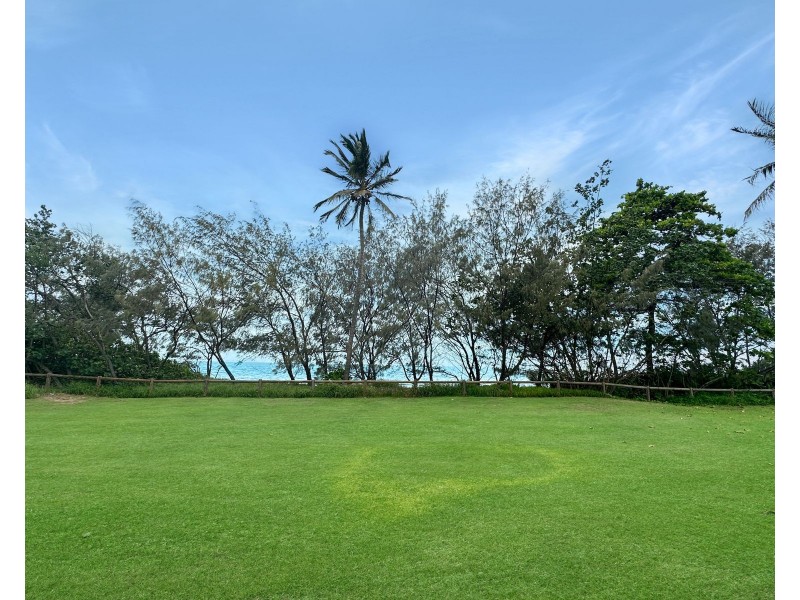 14-16 & 18 Owen Jenkins Drive, Sarina Beach QLD 4737