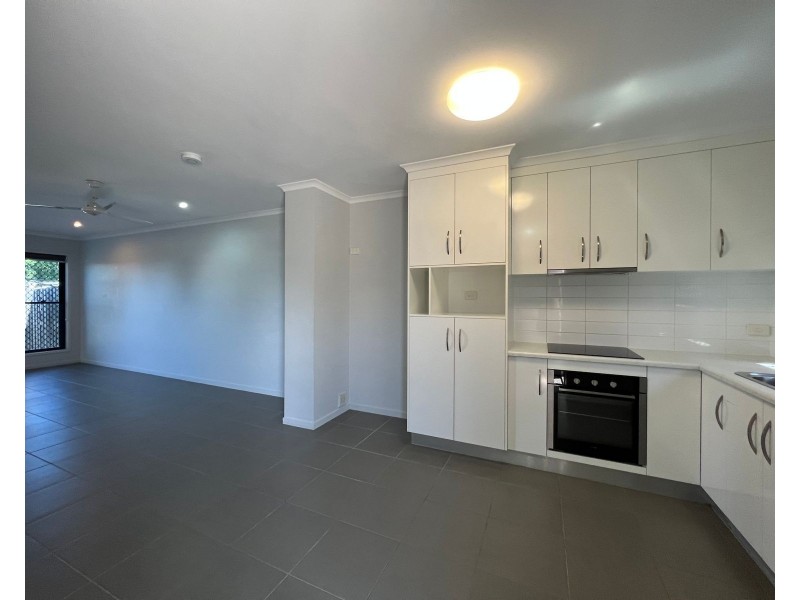 7/2 Makybe Diva Drive, Ooralea QLD 4740