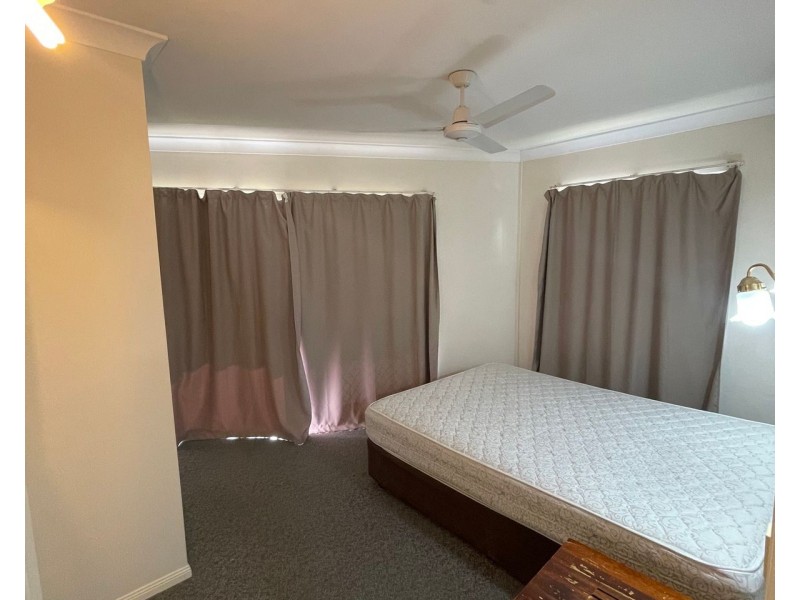 4/73 Illawong Drive, East Mackay QLD 4740
