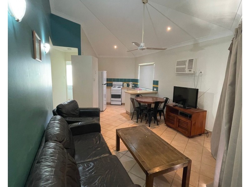 4/73 Illawong Drive, East Mackay QLD 4740