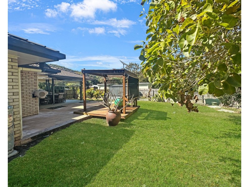 25 Maralyn Avenue, Grasstree Beach QLD 4740