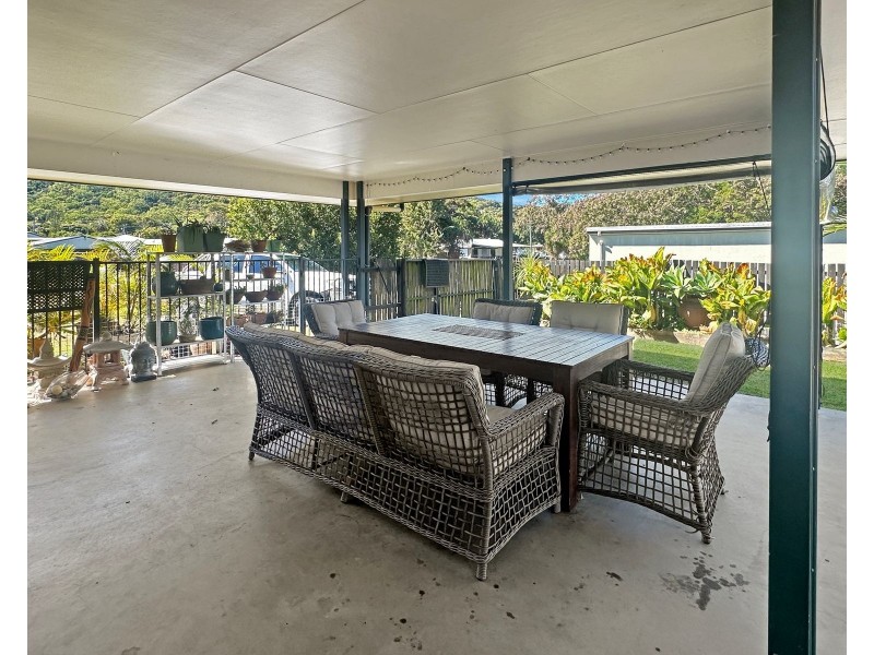 25 Maralyn Avenue, Grasstree Beach QLD 4740