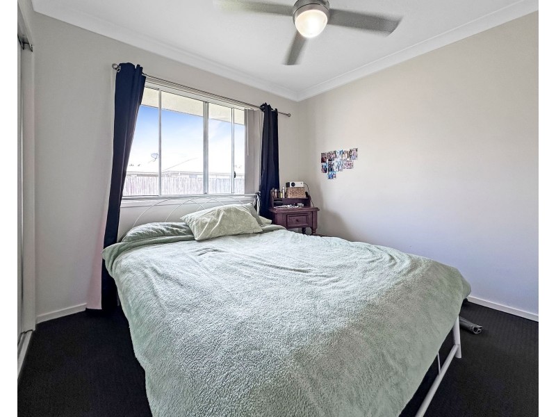 12 Dorothy Place, Mirani QLD 4754