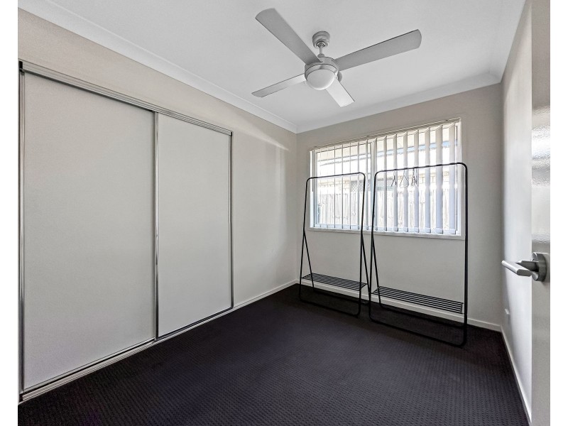 12 Dorothy Place, Mirani QLD 4754