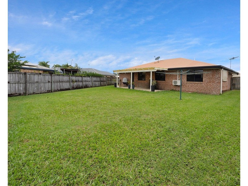 6-8 Lois Street, Mount Pleasant QLD 4740