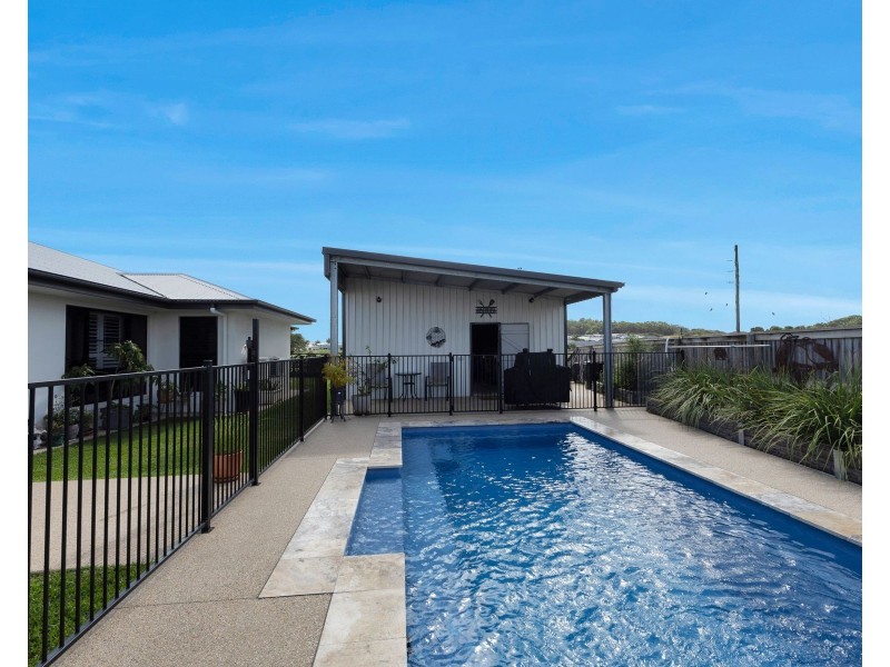 39 Jabiru Circuit, Rural View QLD 4740