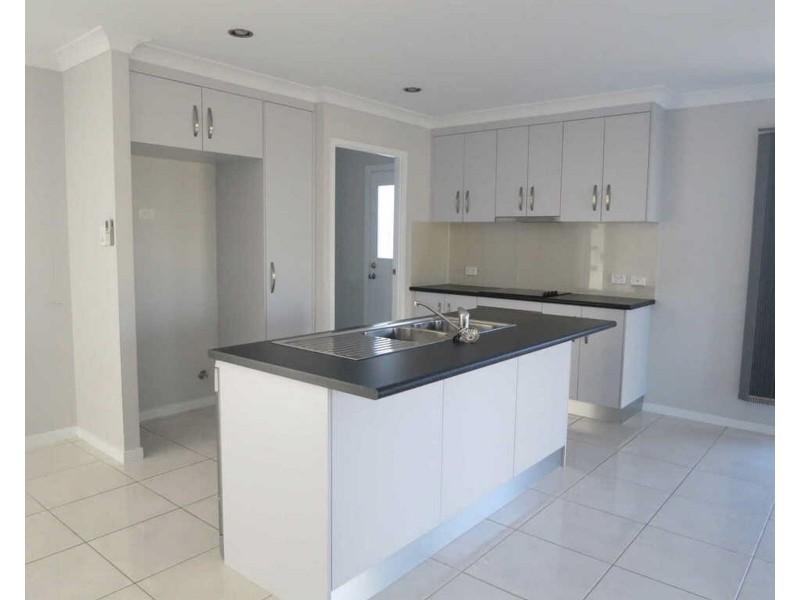 1/46 Maranark Avenue, Mount Pleasant QLD 4740