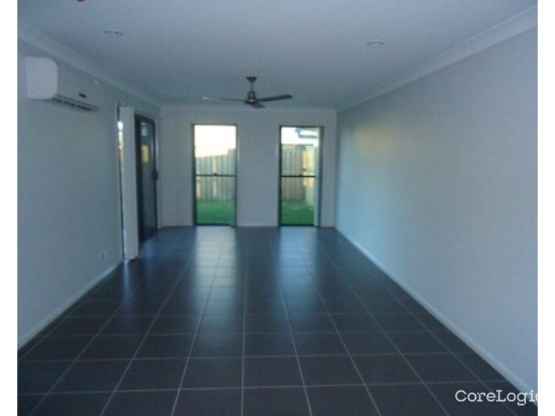 1/3 Trinity Parade, Blacks Beach QLD 4740